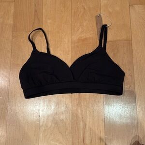 Skims Fits Everybody Crossover Bralette in Onyx